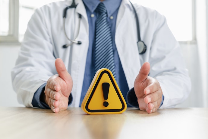 正しく使おう!PMS向け漢方薬を服用する際の注意点とは?
