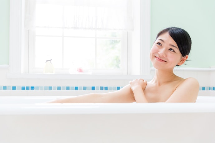 冷えが気になるなら、湯船に浸かって体の芯から温めよう