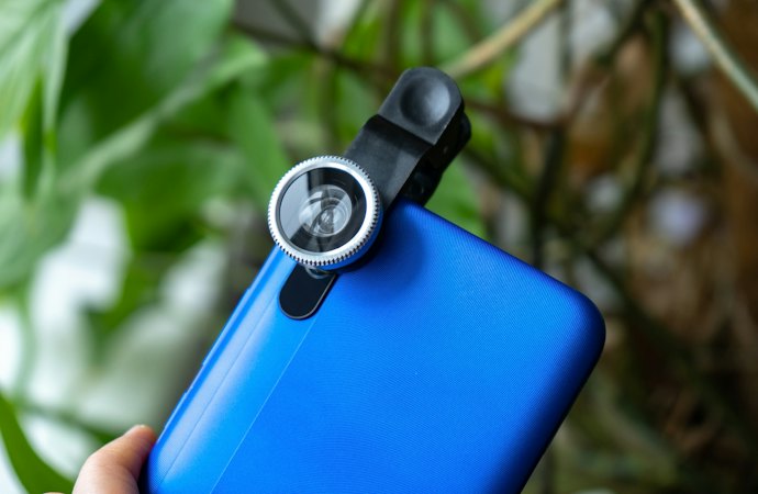 スマホレンズは100均でも買える?価格による画質の違いは?