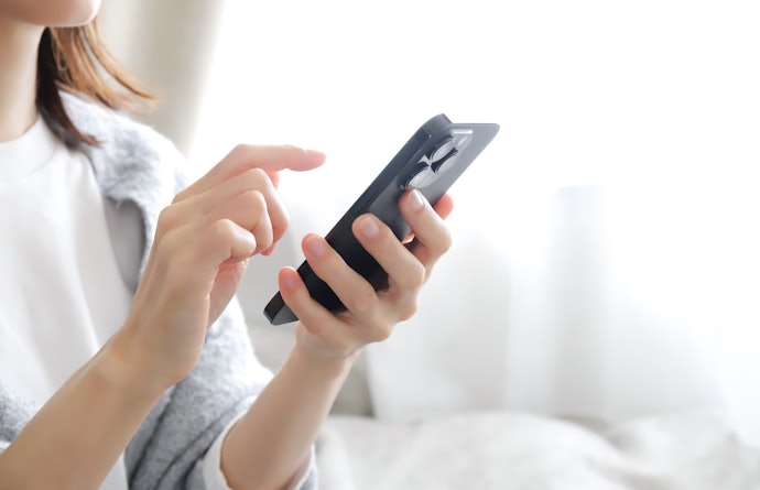 エレコムのルーターの問い合わせ先やサポート体制は?