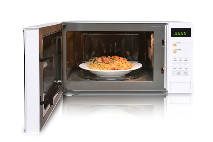 電子レンジでおいしく温めるコツは?