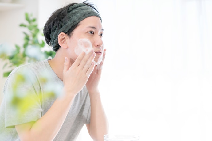 正しい洗顔の方法やコツは?