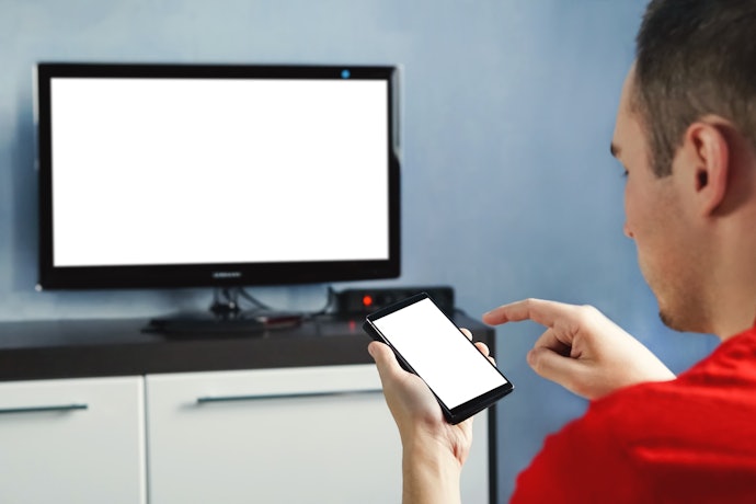 EIZOのモニターが故障したら?修理はどうする?