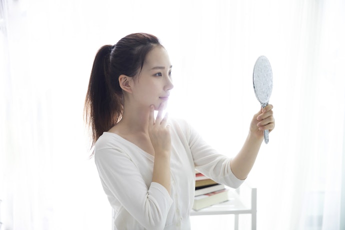 女優ミラーはどこに売っている?無印・ロフトにある?