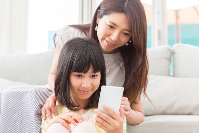 子どもにスマホを持たせるなら、親子でのルール作りが大切