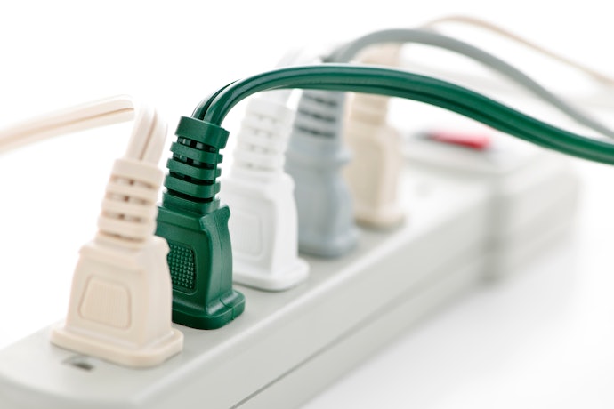 電源タップの寿命や交換時期はいつ?