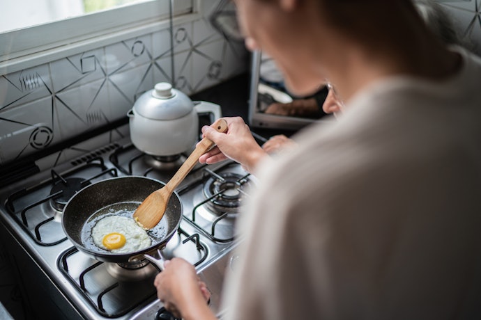 フッ素樹脂加工を長持ちさせるには?調理中に気をつけることは?