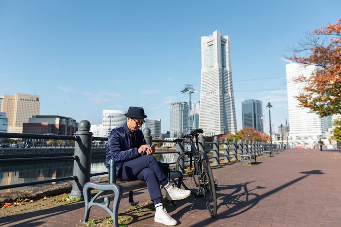 50代男性のスニーカーコーデのポイントは?
