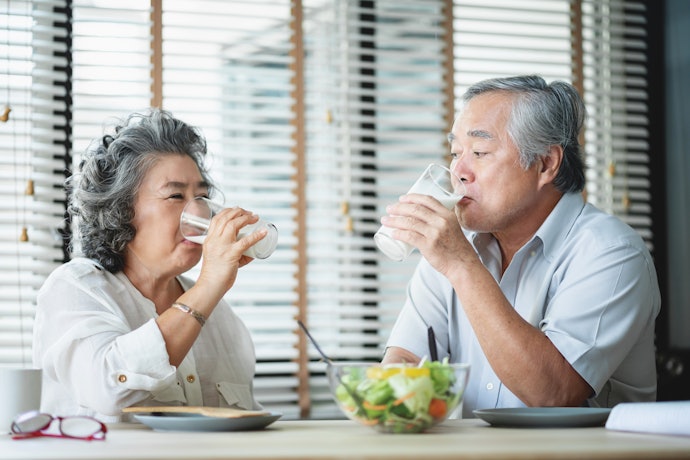 プロテインはいつ飲むのが効果的?