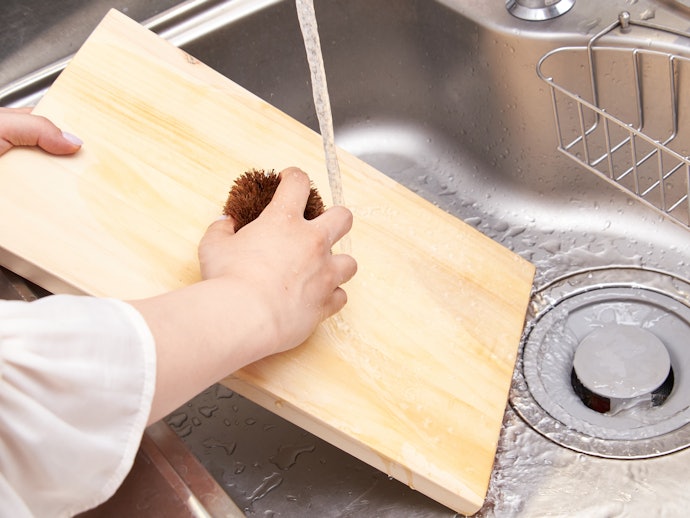 木製まな板のお手入れ方法は?