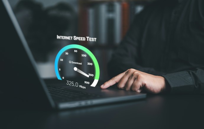 オンラインゲーム時の光回線の下り速度は200Mbpsで足りる?
