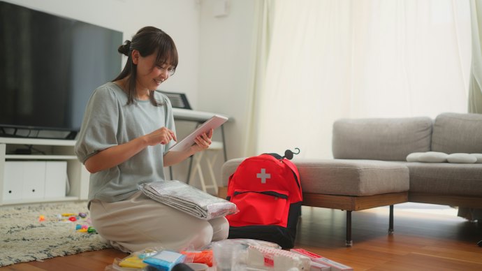 防災ラジオ以外の防災グッズもそろえて緊急時の対策をしよう
