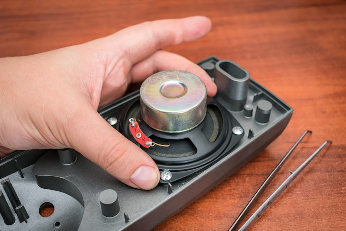 振動スピーカーは自作できる?必要なものは何?