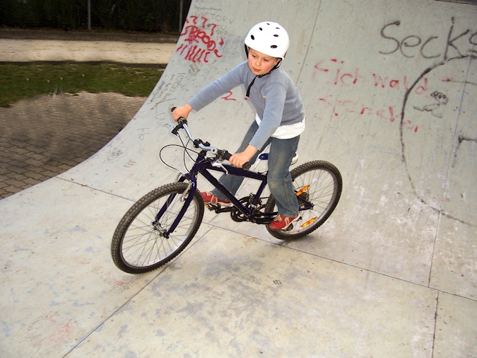 BMXを始めるにはどうすればよい?体験スクールはある?
