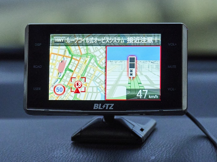 レーダー探知機を取りつけるのは違法?