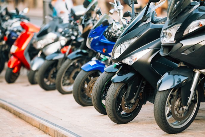 バイクは審査なしで分割払いできる?