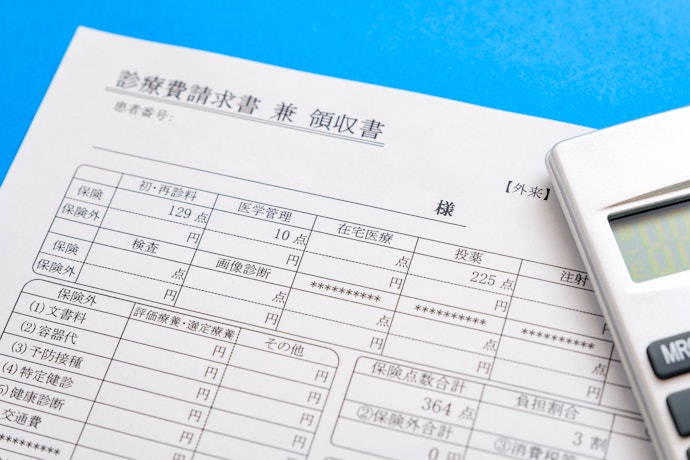 保険金の請求方法は?書類は何が必要?