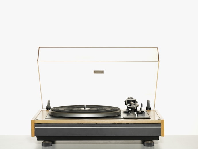 中古のレコードプレーヤーを購入するのはあり?