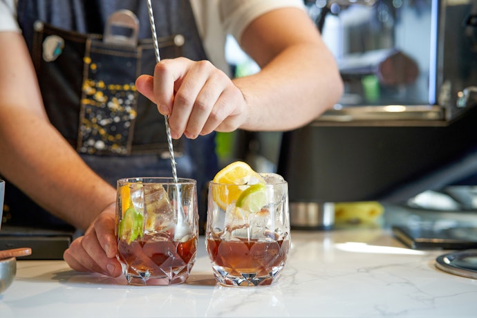 ラム酒のおいしい飲み方や割り方は?