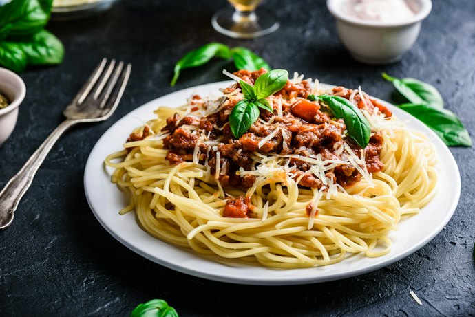 手軽に食べられるパスタソースもおすすめ!
