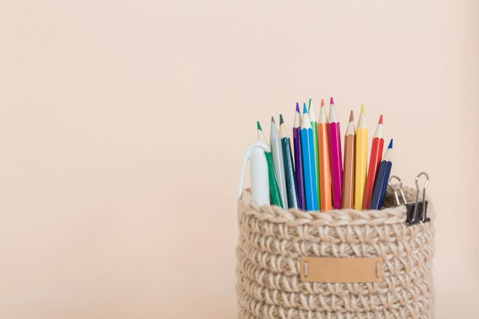 ペン立ては手作りできる?簡単な作り方のポイントは?