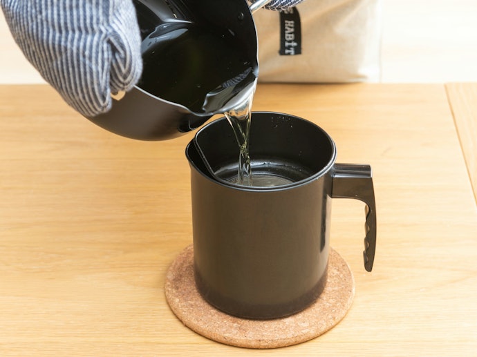 使い終わった油の処理の方法は?