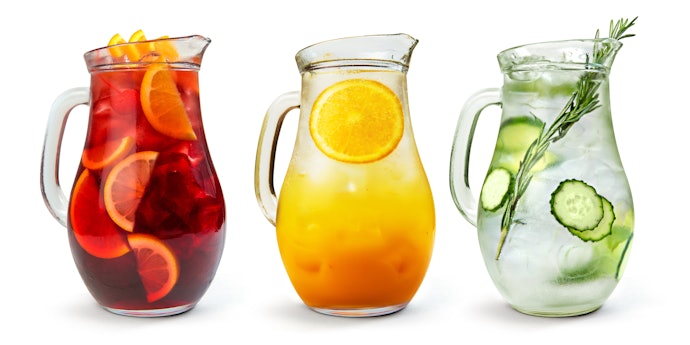 自宅で気軽に楽しみたい!サングリアのレシピは?