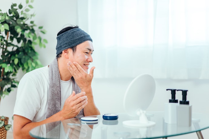 脂性肌でも洗顔後にしっかり保湿ケアを行おう!