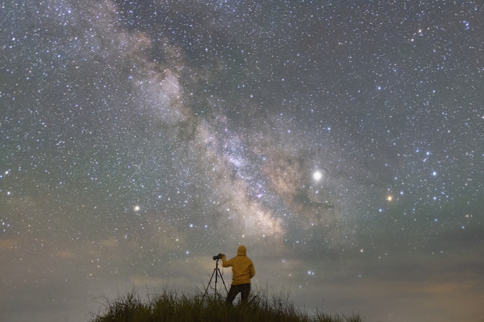 広角レンズで星空撮影をするポイントは?