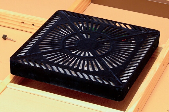 こたつヒーターユニットの取りつけ方法は?