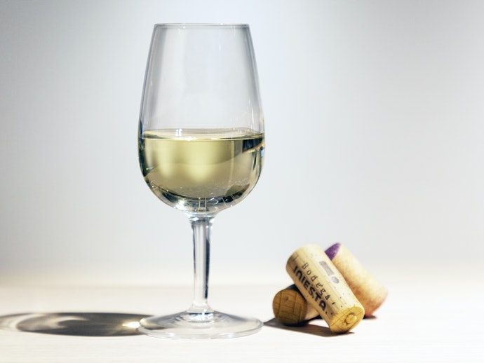 ワインは一度開けたら飲みきらないといけないの?