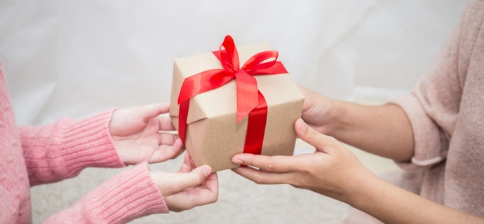 出産祝いを贈るのに適した時期はいつ?