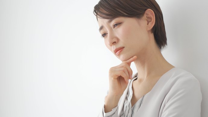ジェルネイルライトは体に悪い?日焼けする?