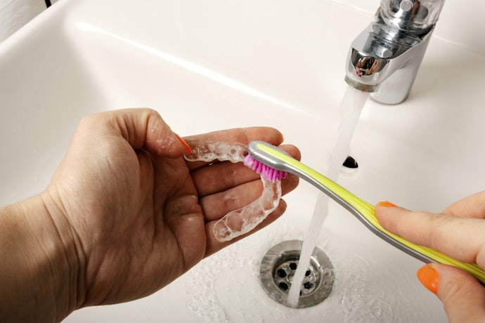 マウスピースのお手入れ方法は?洗浄剤は必要?
