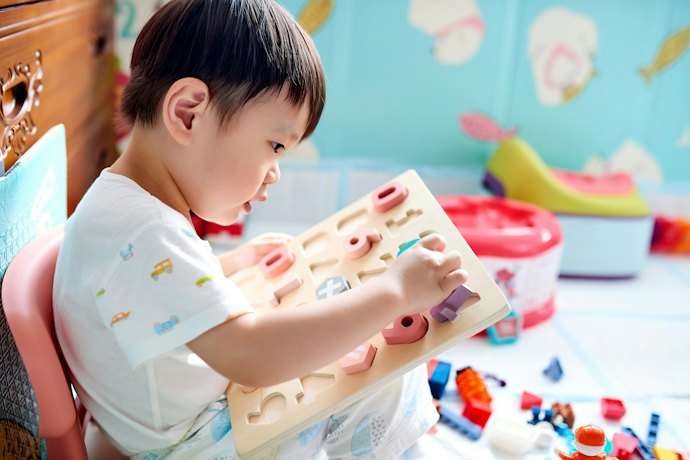 モンテッソーリ教育ってなに?3歳からでは遅い?