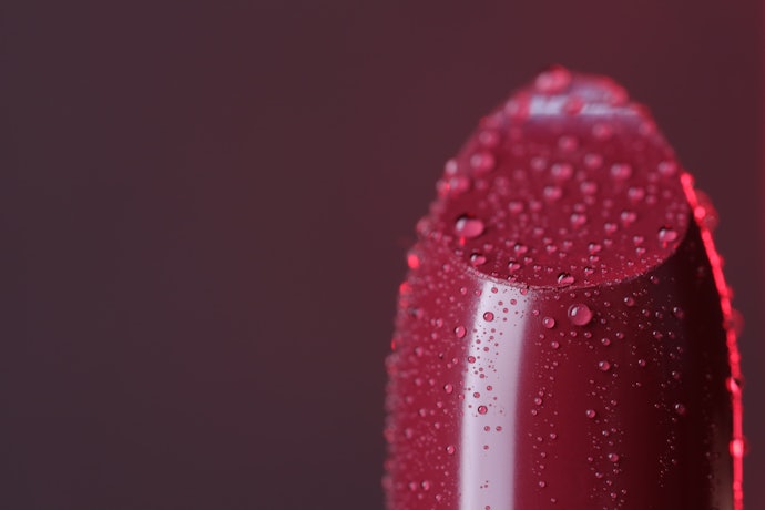 口紅の使用期限は? どのくらいで使い切るべき?