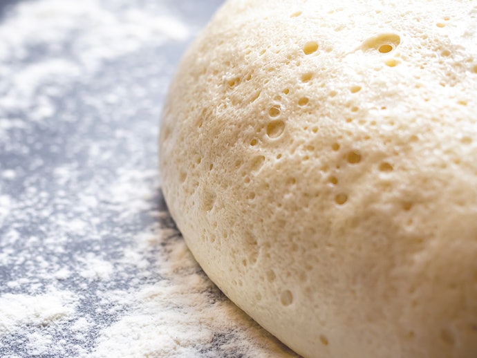 パンが膨らまないときに考えられる要因は?