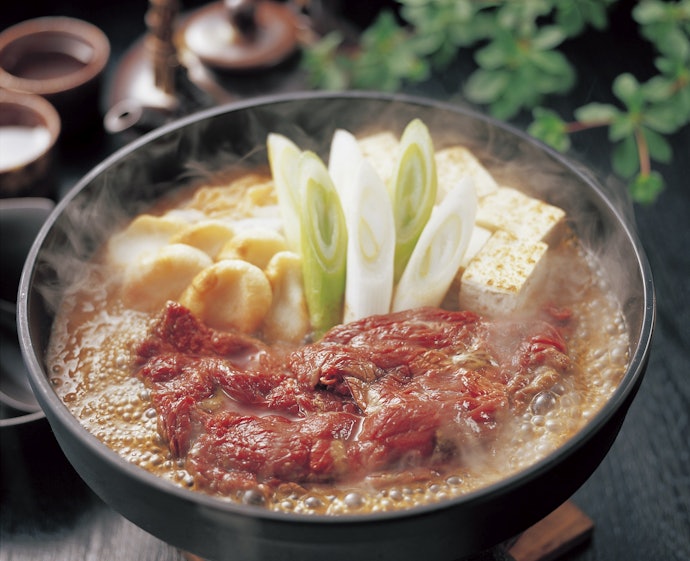 桜鍋とは?おいしい&ヘルシーな馬肉が楽しめる鍋料理