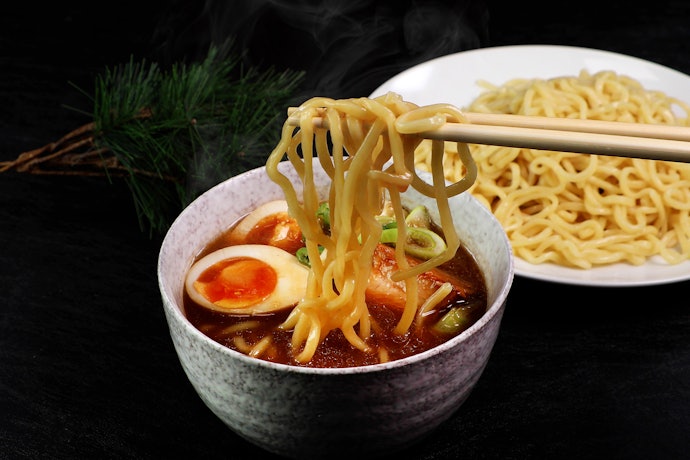 お店の味が楽しめる!つけ麺をお取り寄せするメリットは?
