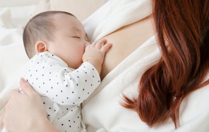 授乳クッションはいつからいつまで使える?