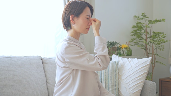 疲れ目と眼精疲労は何が違う?どんな症状なら眼科医に診てもらうべき?