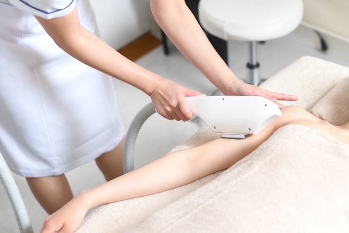 医療脱毛の熱破壊式と蓄熱式の違いは?どっちがいいの?
