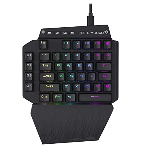 片手用ゲーミングキーボードってどんなときに使う?普通のキーボードと何が違う?