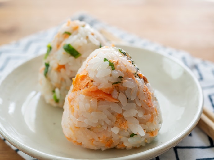 お弁当にも便利!冷凍おにぎりの魅力とは?