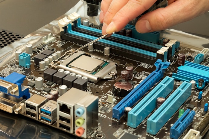 マザーボードのATXとMicro-ATXの違いは?