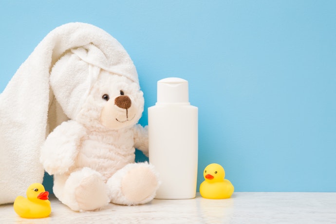 子どもはいつからシャンプーを使えばよいの?