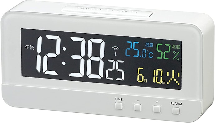 電波置き時計の魅力とは?