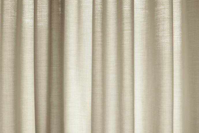 リネンカーテンの魅力とは?