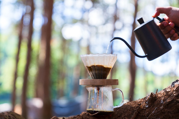 アウトドア用のコーヒードリッパーでコーヒーを手軽に!