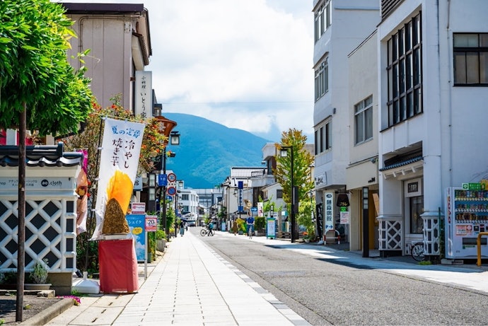 北アルプスの麓に広がる歴史ある街、松本ってどんな場所?